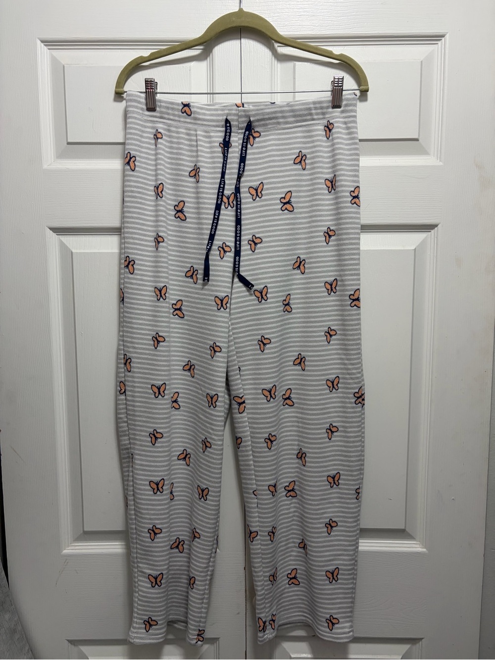 Life Is Good White Thermal Sleep Pants with Peach & Navy butterfly M